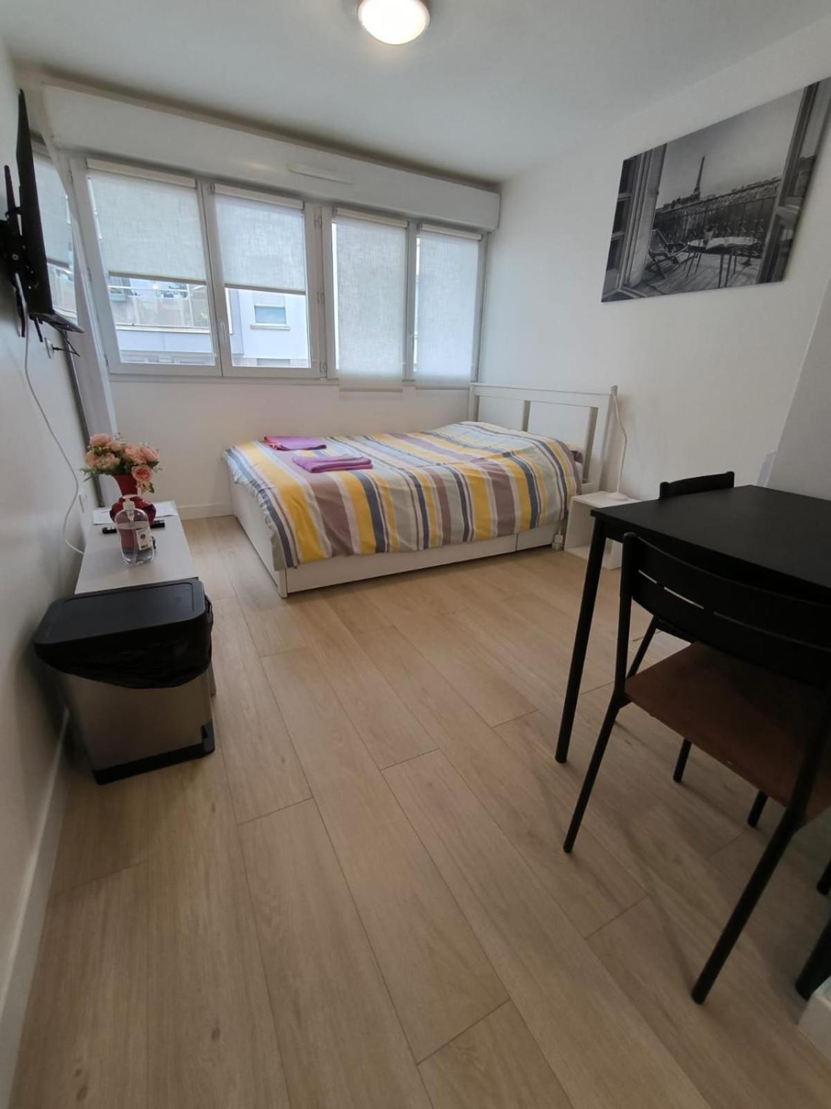 Studio Paris Sud A Cote Du Metro Apartment Villejuif Exterior photo