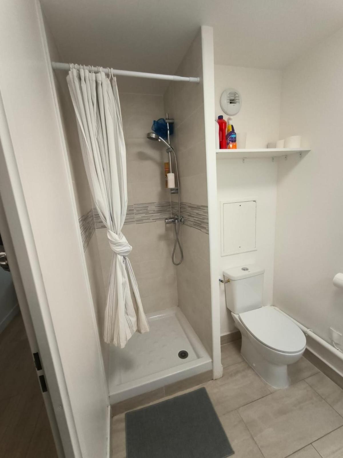 Studio Paris Sud A Cote Du Metro Apartment Villejuif Exterior photo